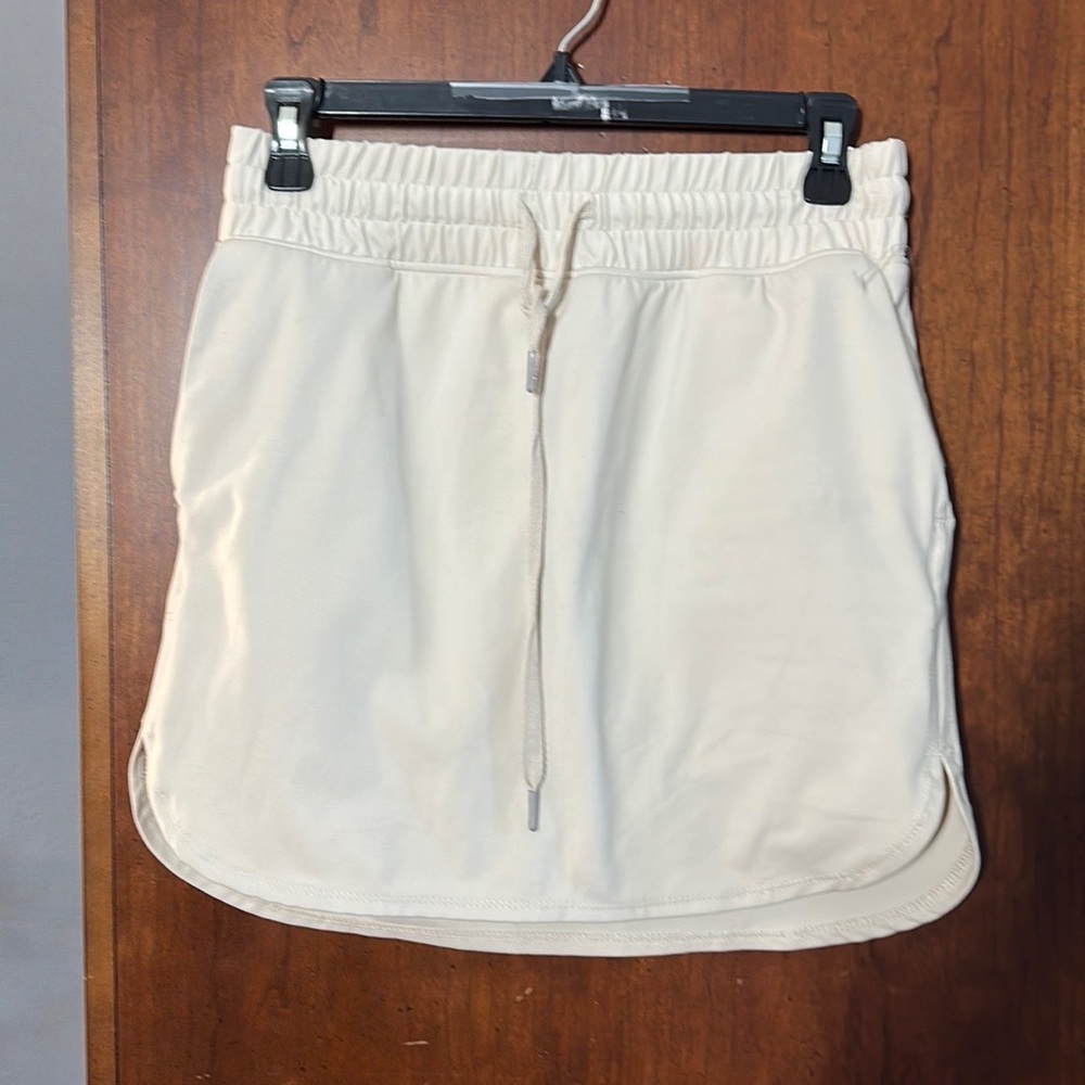 Rachel Zoe athletic skort Beige xs